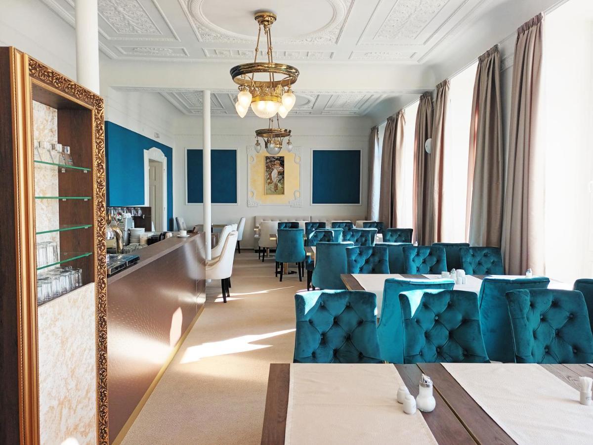 Hotel Maxim Марианске-Лазне Экстерьер фото