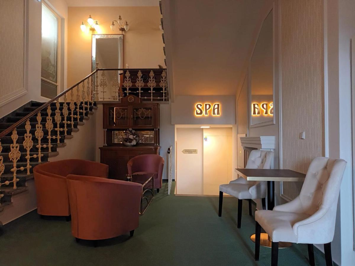 Hotel Maxim Марианске-Лазне Экстерьер фото
