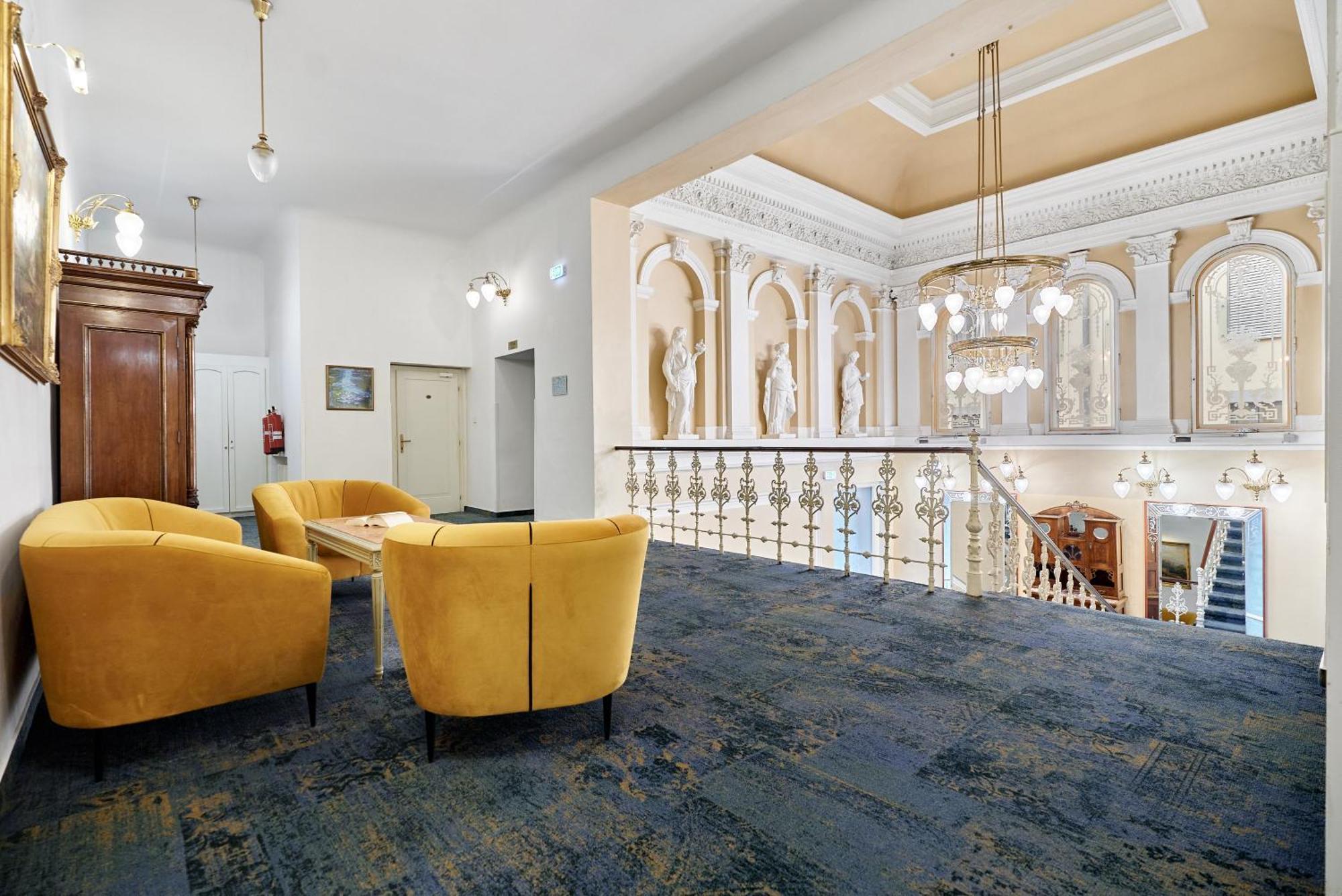 Hotel Maxim Марианске-Лазне Экстерьер фото