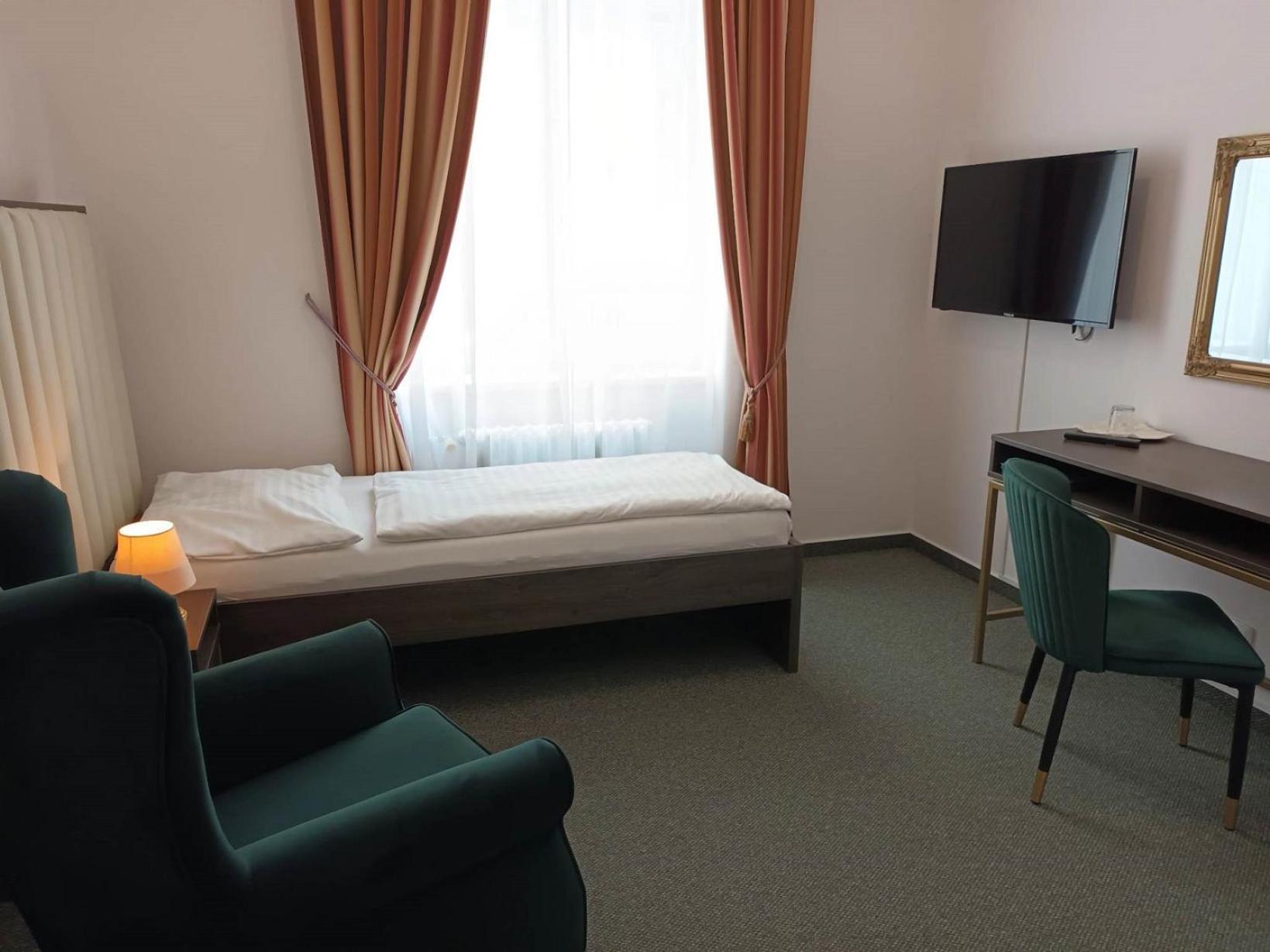Hotel Maxim Марианске-Лазне Экстерьер фото